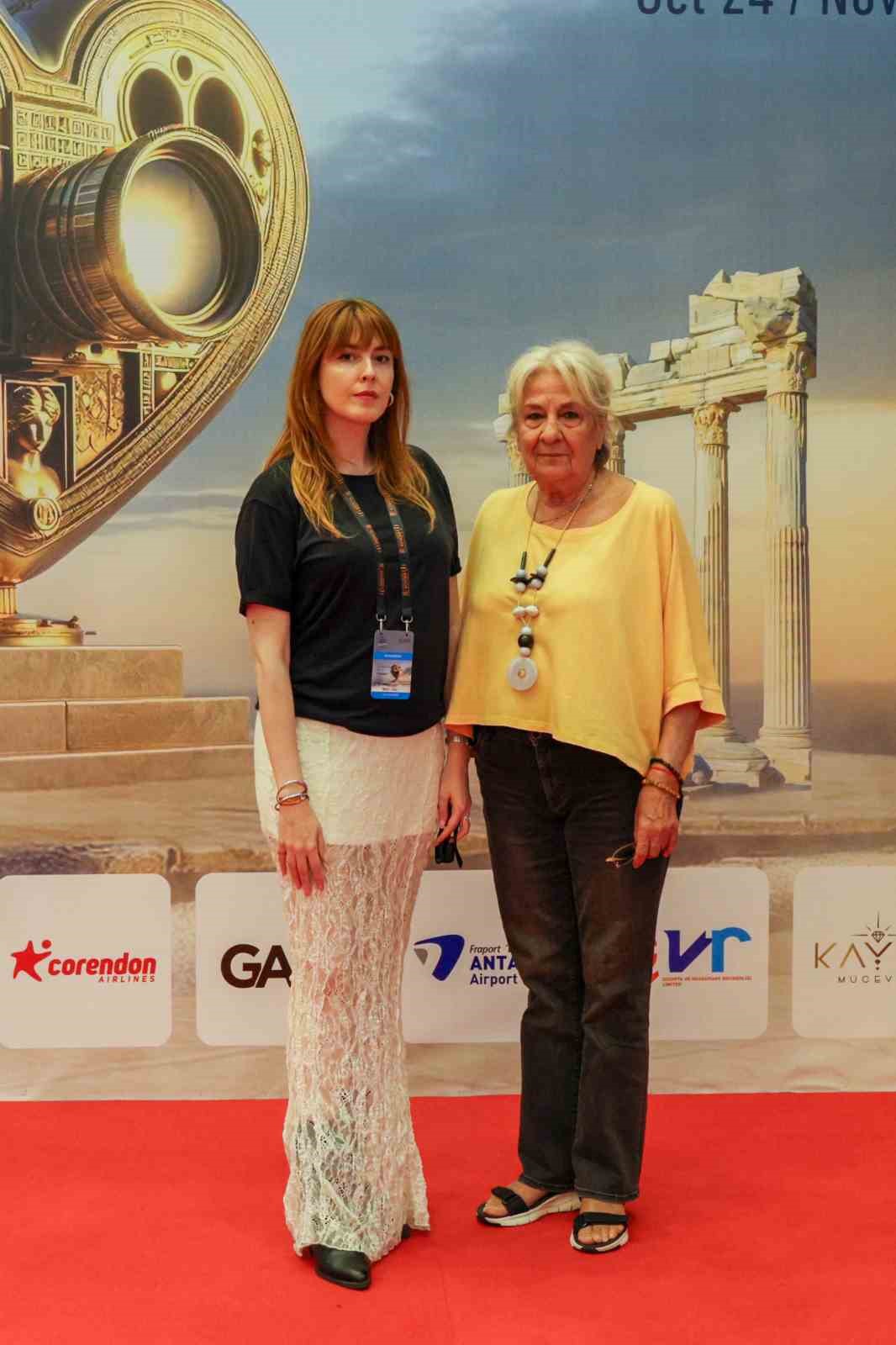 Dünyanın ilk yapay zeka belgeseli "post truth" Altın Portakal’da seyirciyle buluştu
