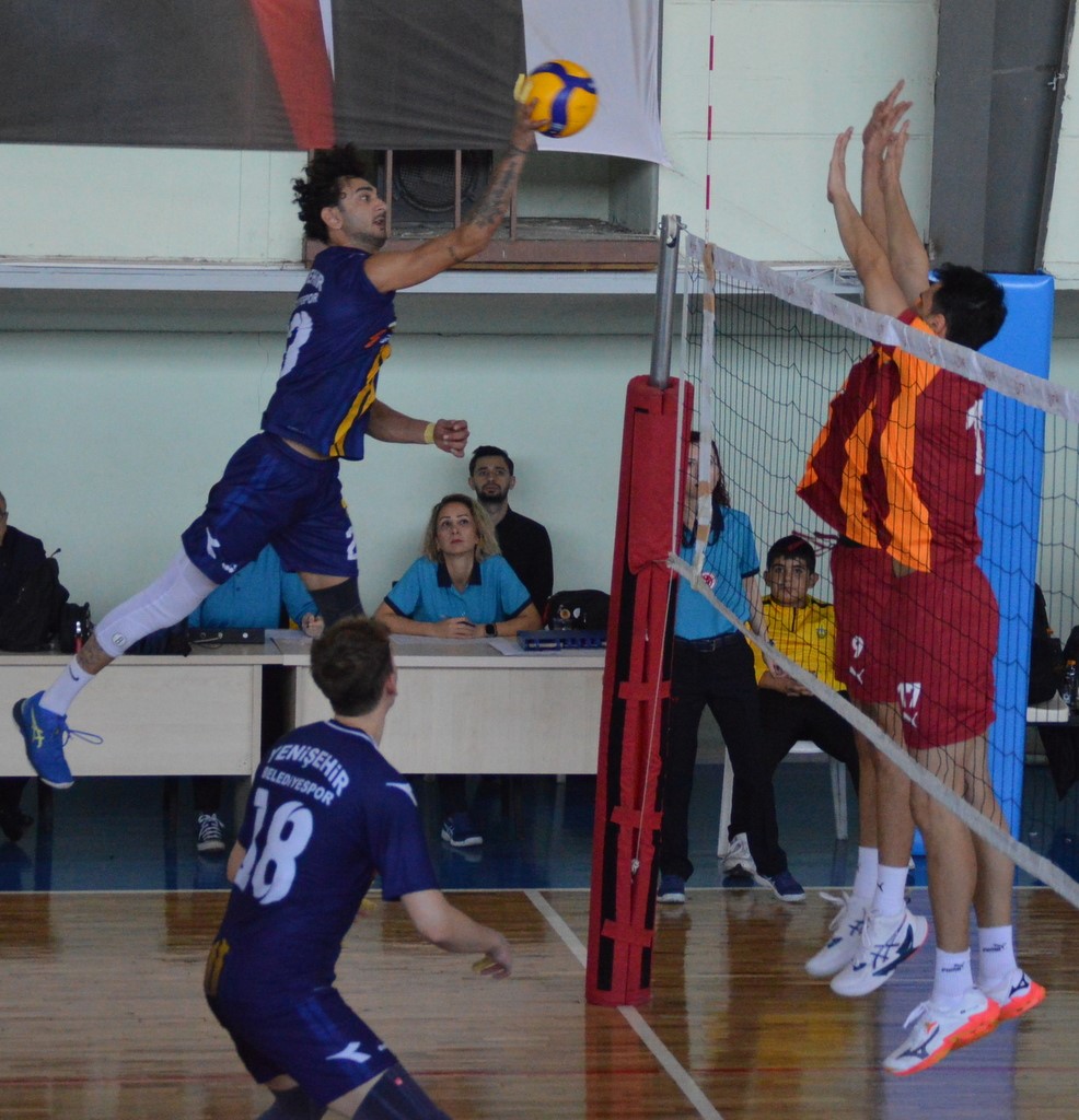 Yenişehir Belediyespor, namağlup yoluna devam ediyor