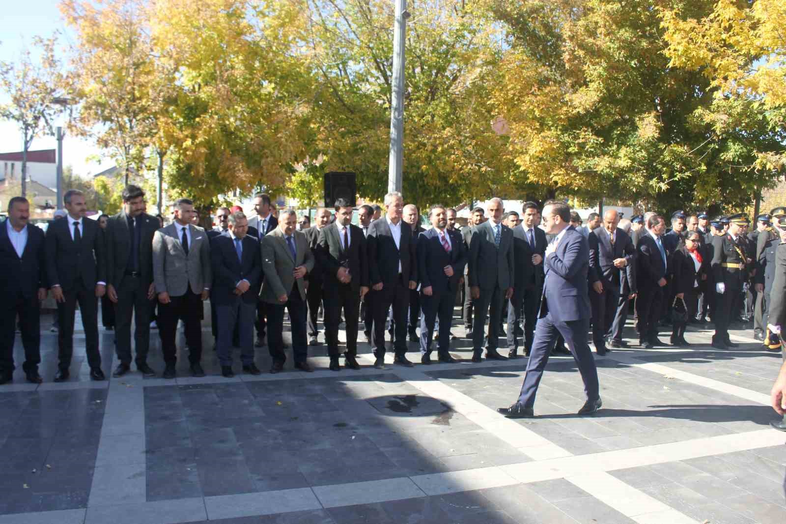 Malazgirt&rsquo;te 29 Ekim Cumhuriyet bayramı coşkusu
