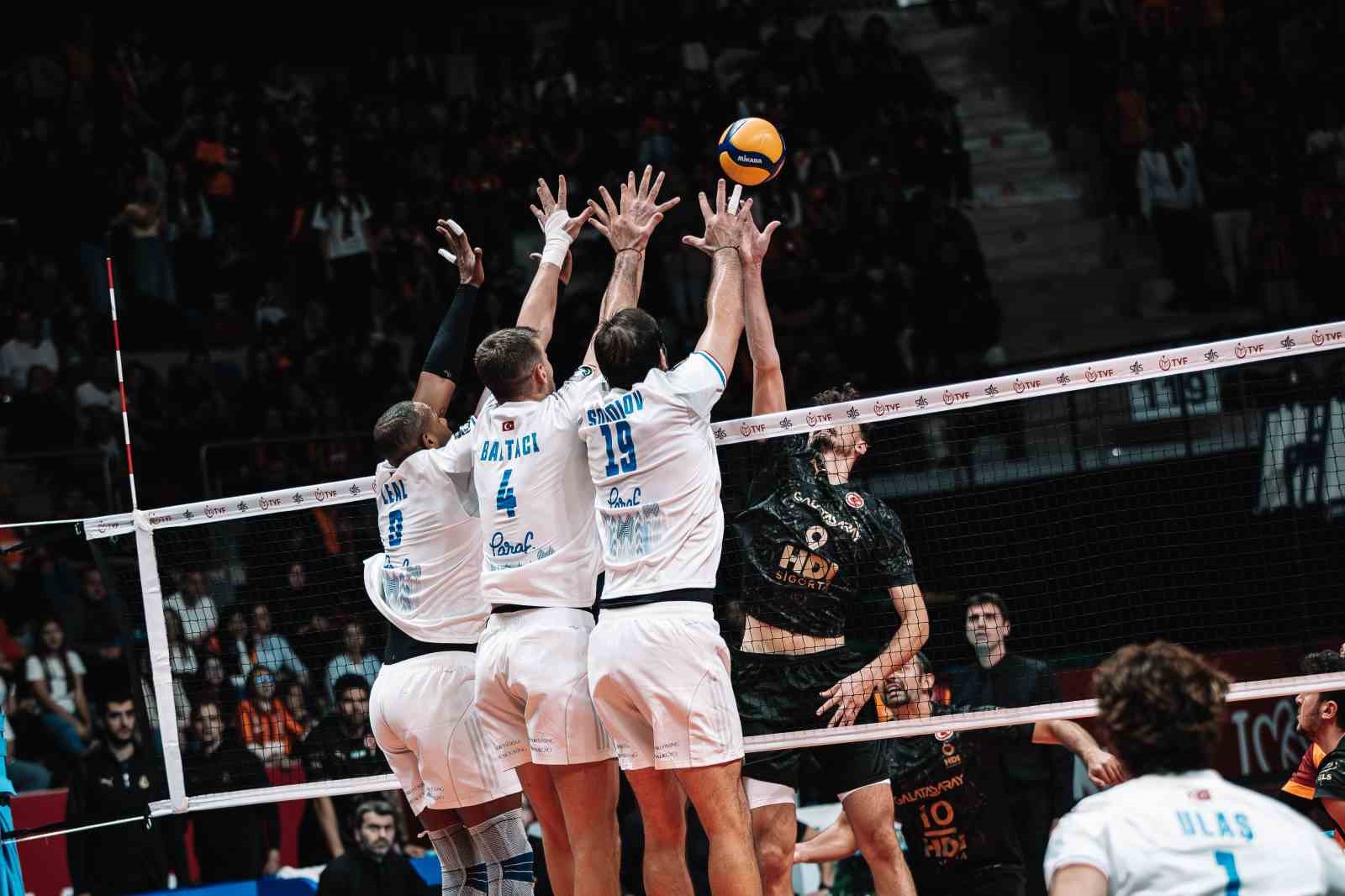 Efeler Ligi: Halkbank: 3 - Galatasaray: 0