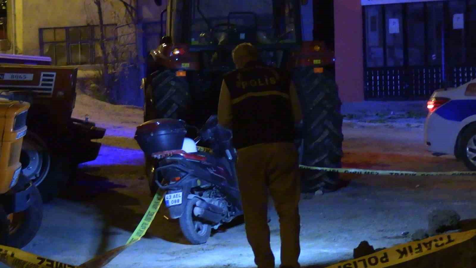 K&uuml;tahya&rsquo;da motosiklet kazası: 1 ağır yaralı
