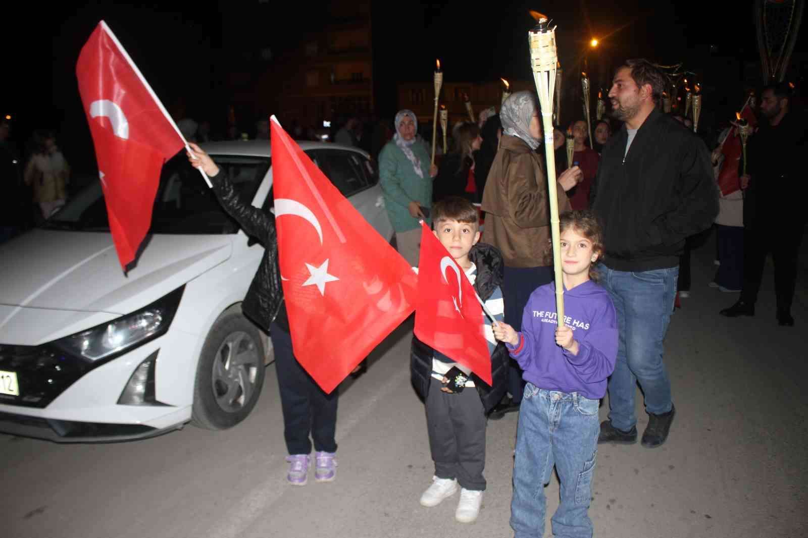 Malazgirt’te fener alayı yürüyüşü yapıldı