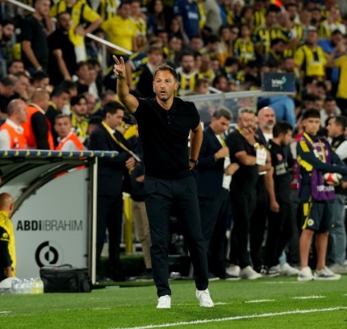 Domenico Tedesco ilk derbisine çıkacak