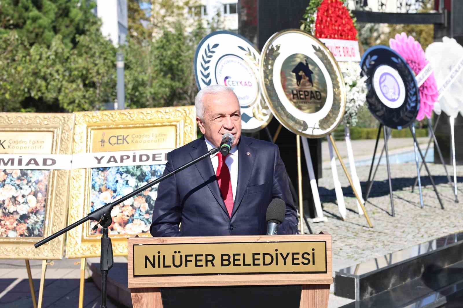 Nil&uuml;fer&rsquo;de Cumhuriyet coşkusu başladı
