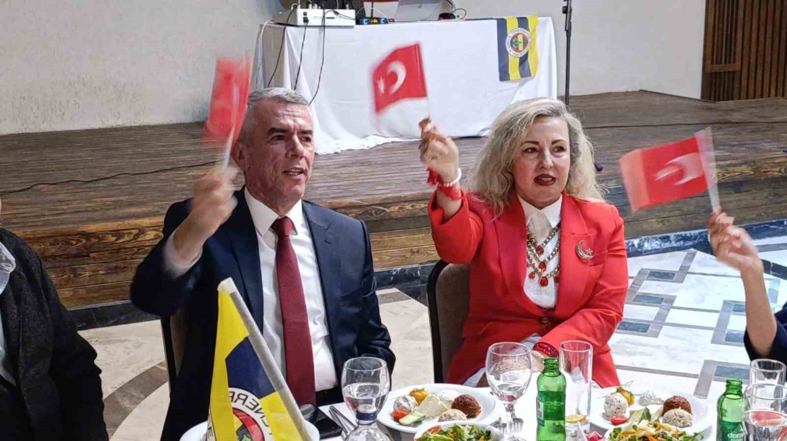 Bodrum Fenerbah&ccedil;eliler Derneği Cumhuriyetin 102. yılını kutladı
