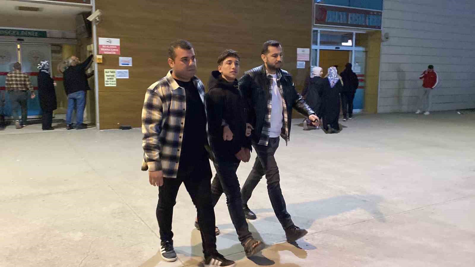 İneg&ouml;l&rsquo;de 8 ayrı su&ccedil;tan aranan ş&uuml;pheli &ccedil;alıntı motosikletle yakalandı
