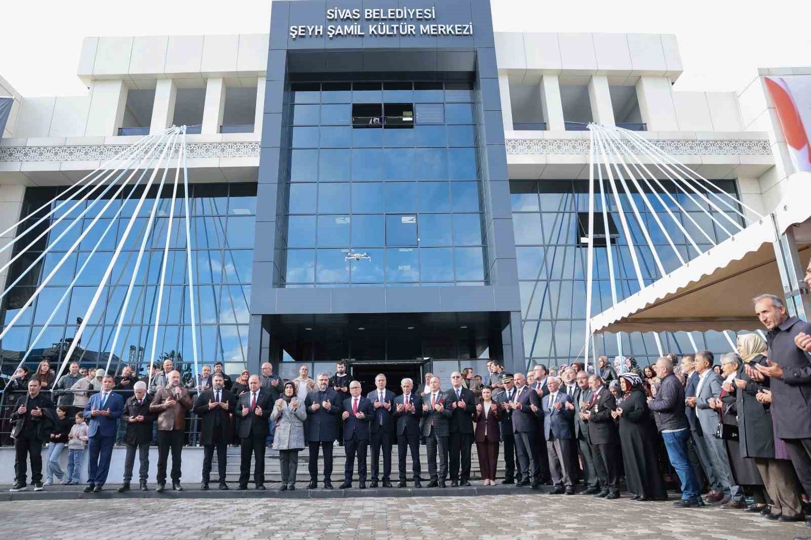 Sivas&rsquo;ta d&ouml;rt farklı kurum aynı &ccedil;atı altında buluştu
