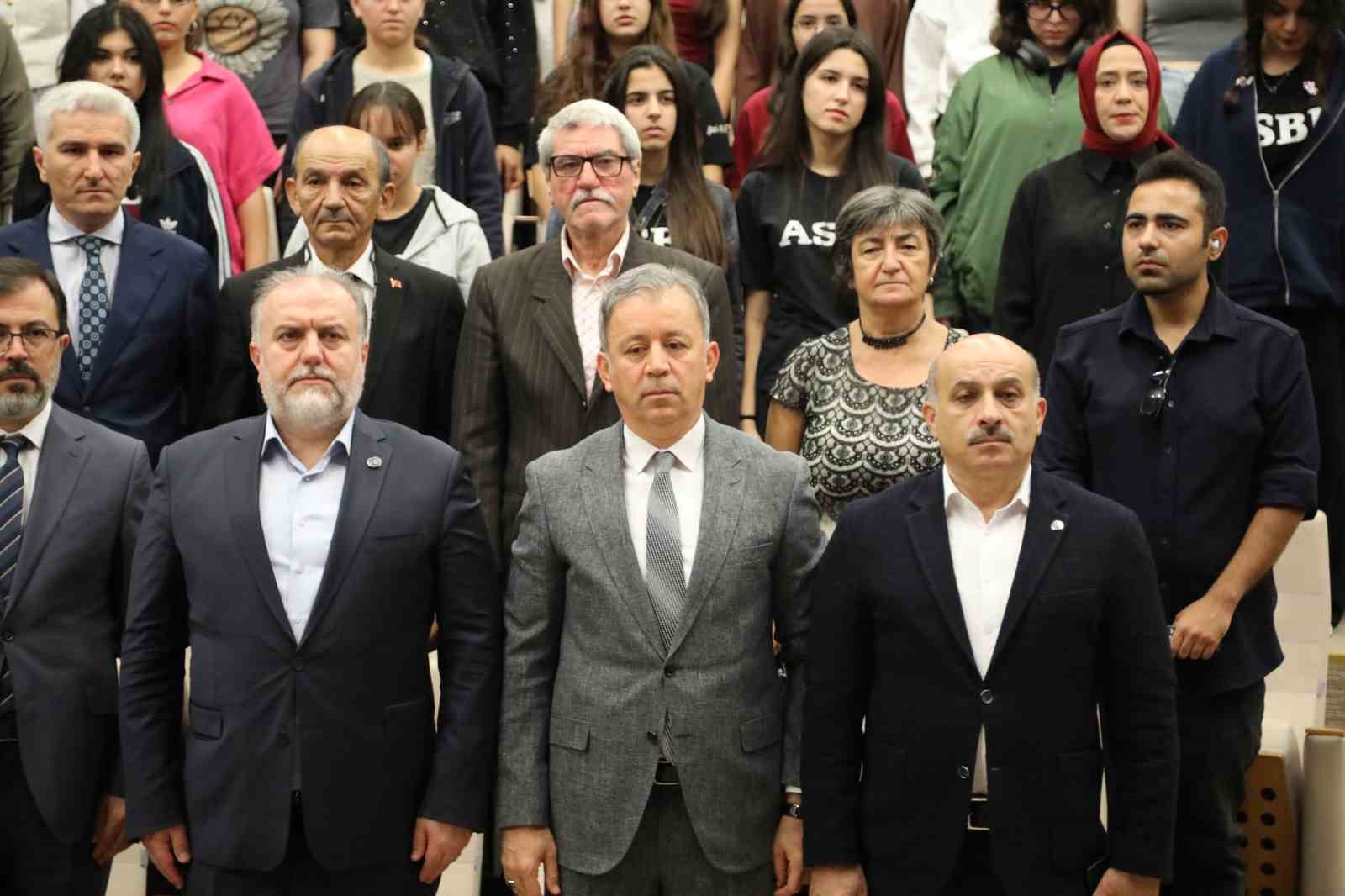 Şair Arif Nihat Asya, vefatının 50. yılında Adana&rsquo;da anıldı
