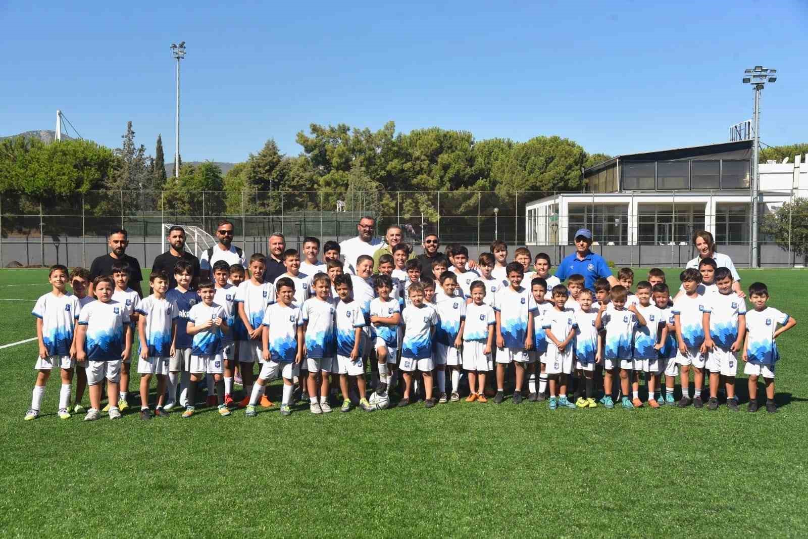 Geleceğin yıldızları Yunusemre&rsquo;de se&ccedil;ilecek
