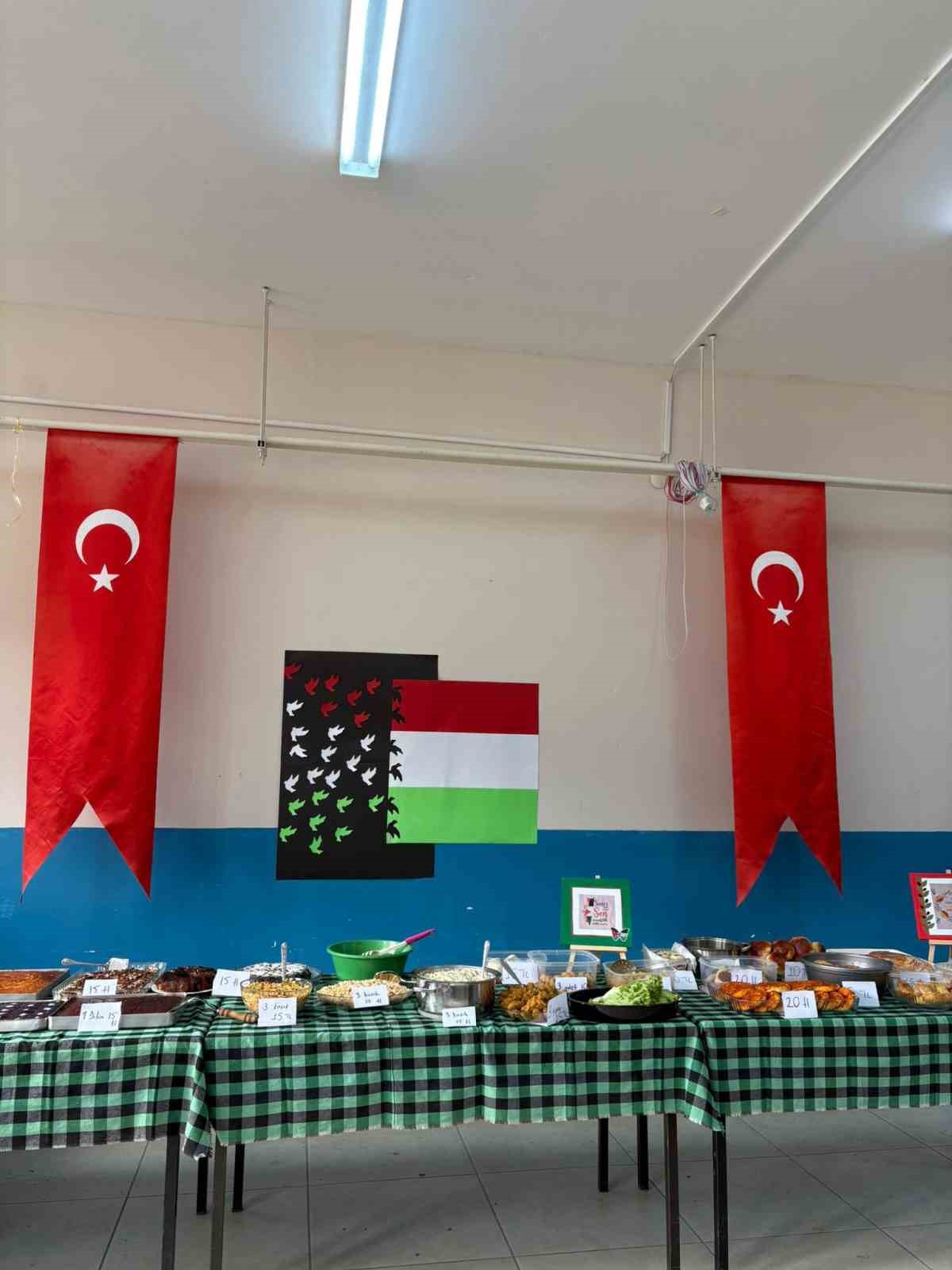 Aydıntepeli öğrencilerden Gazze’ye yardım eli
