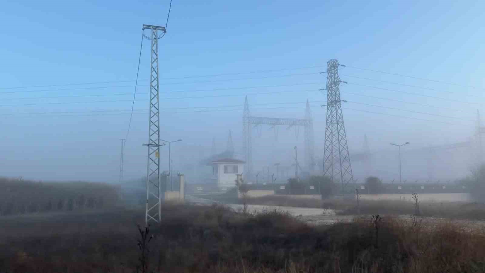 Amasya-&Ccedil;orum karayolunda yoğun sis etkili oldu
