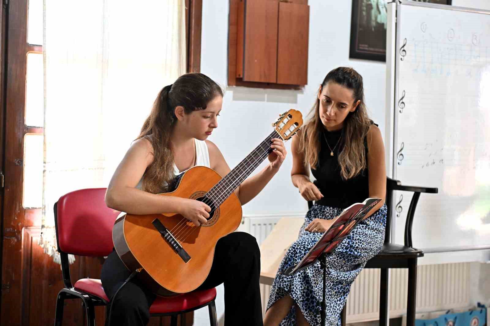 Muratpaşa’da kültür ve sanat kurslarına kayıtlar başladı
