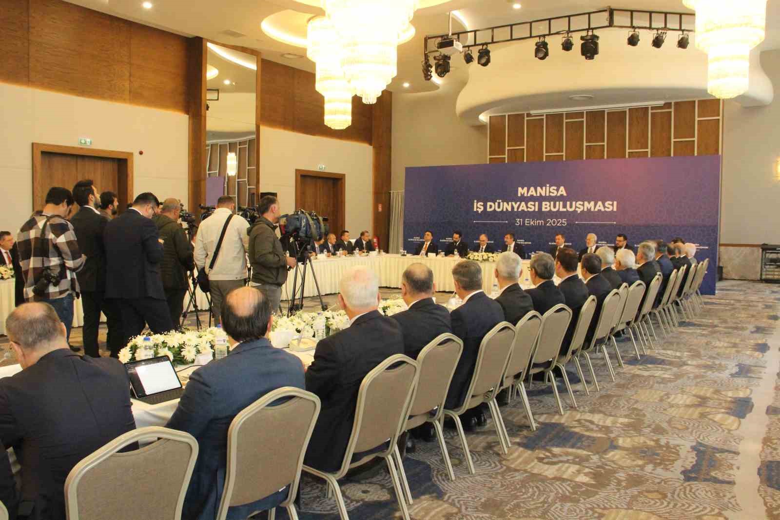 Cumhurbaşkanı Yardımcısı Yılmaz: "Türkiye olarak yeni bir eşikteyiz"
