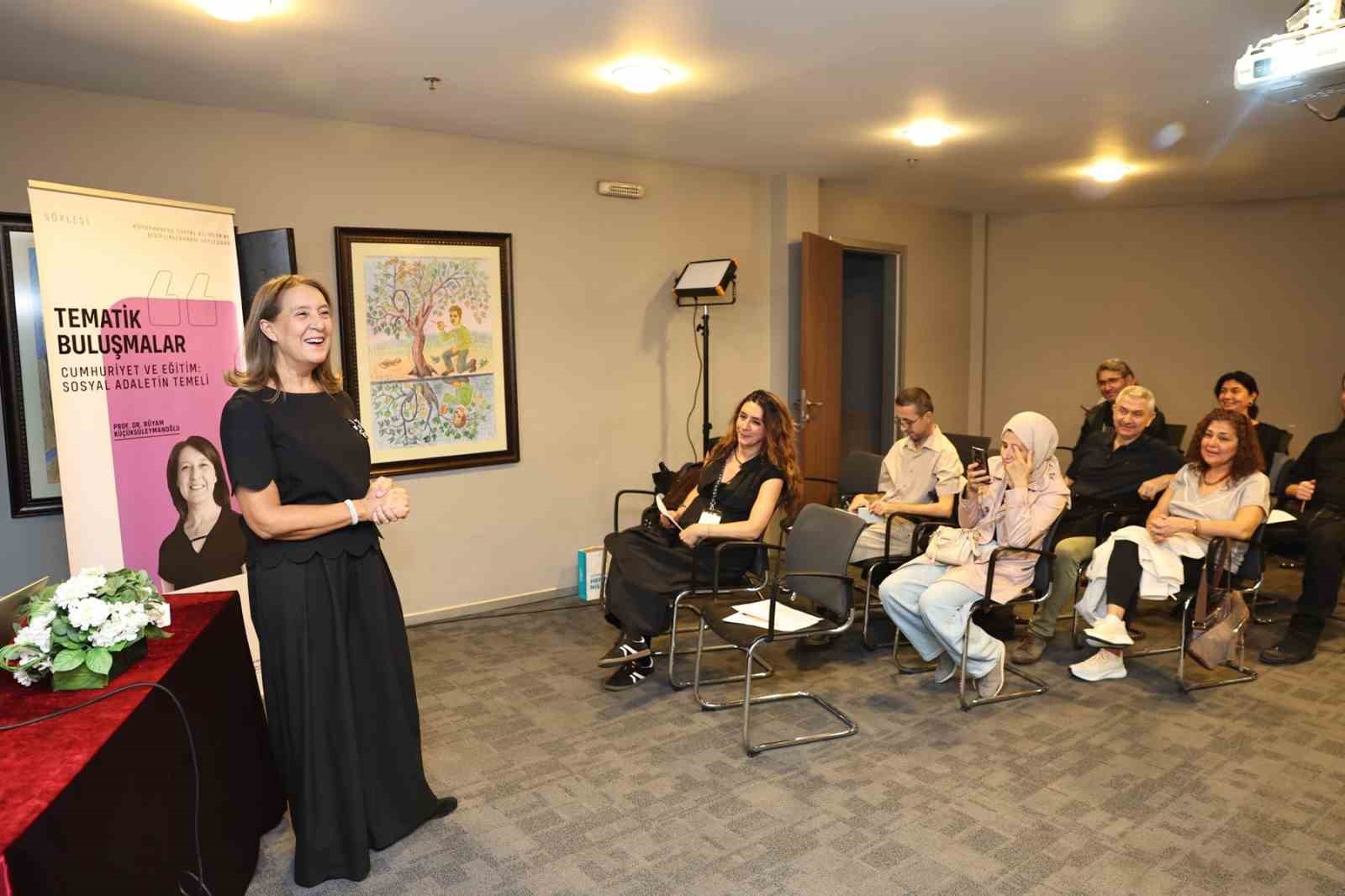 Nilüfer’de Cumhuriyet ve eğitim vizyonu konuşuldu
