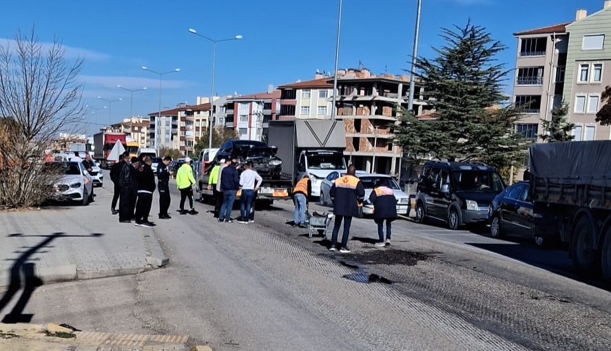 Kulu’da zincirleme trafik kazası: 2 yaralı