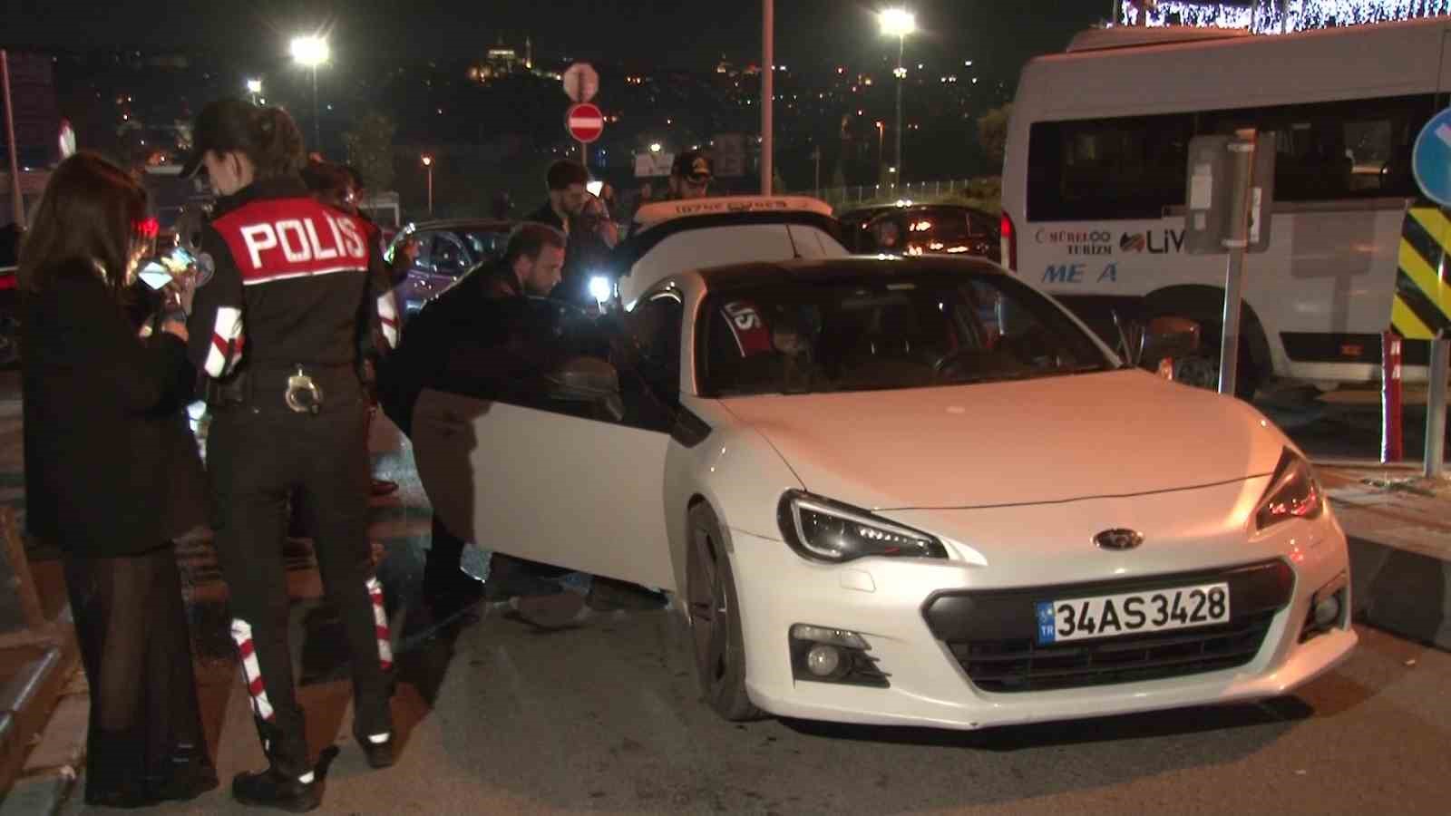 Beyoğlu&rsquo;nda dron destekli &lsquo;Huzur Uygulaması&rsquo; yapıldı
