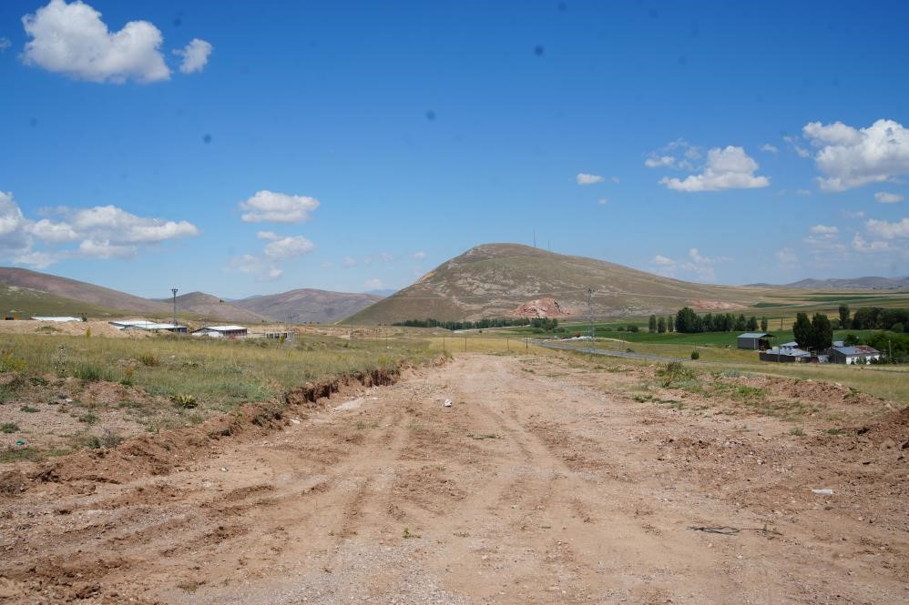 Bayburt’un Çayıryolu köyüne 50 adet TOKİ konutu yapılacak
