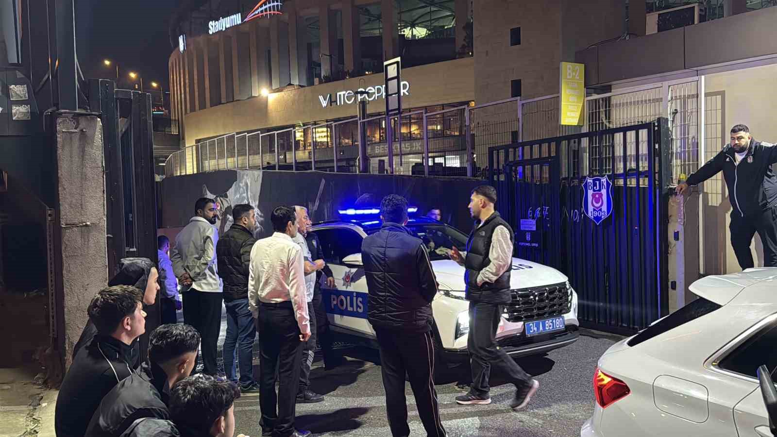 Beşiktaş’ta derbi öncesi silahlı kavga: 1 yaralı