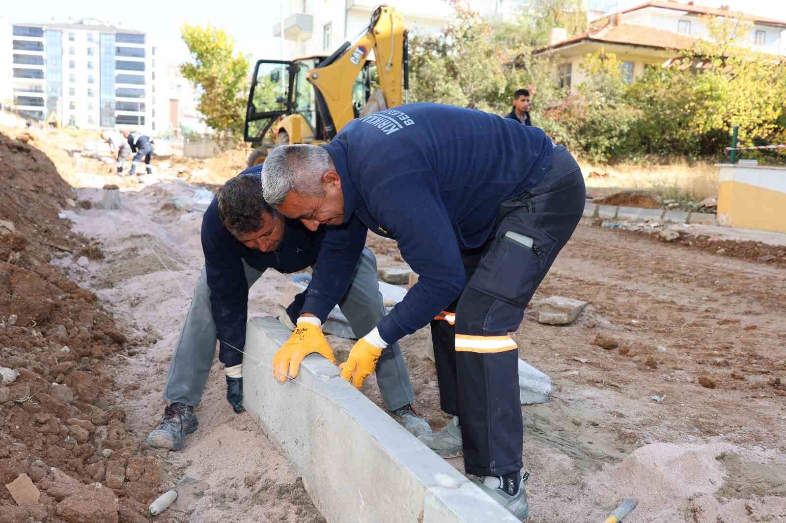 Kırıkkale Belediyesi’nden Çalılıöz Mahallesi’ne 15 milyonluk altyapı hamlesi