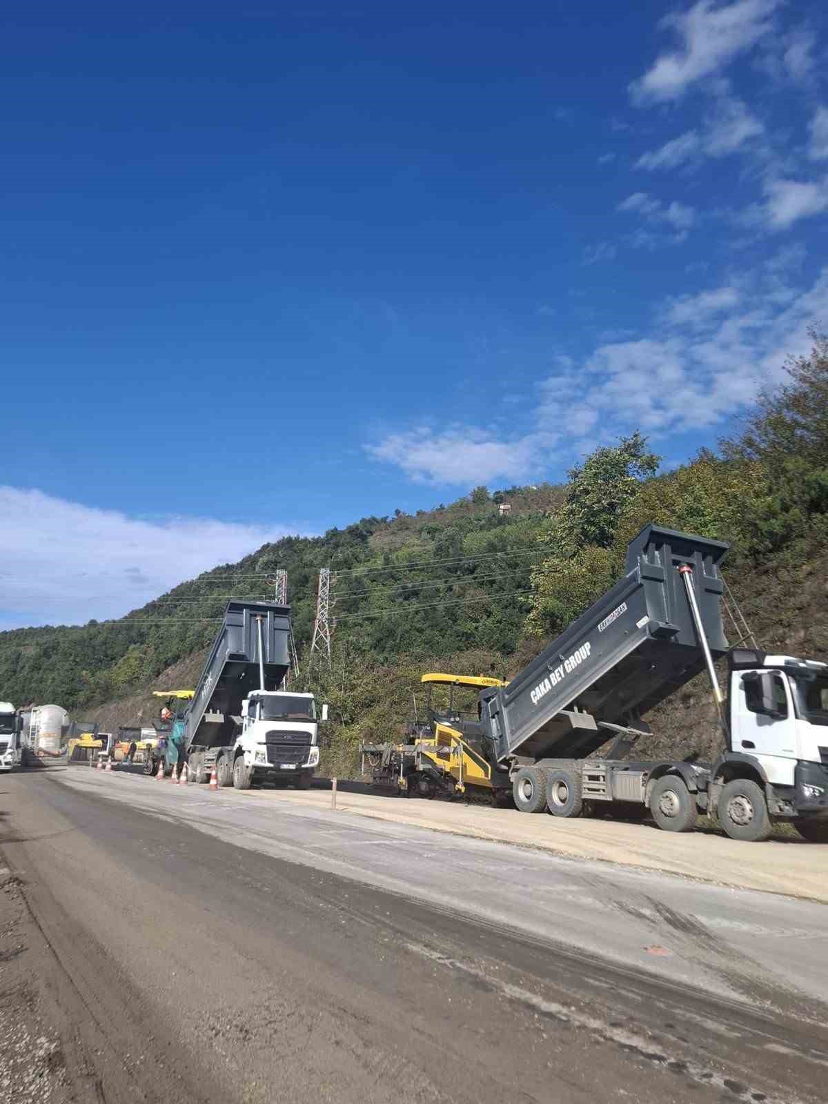 Ereğli OSB’nin yolu asfaltlanıyor
