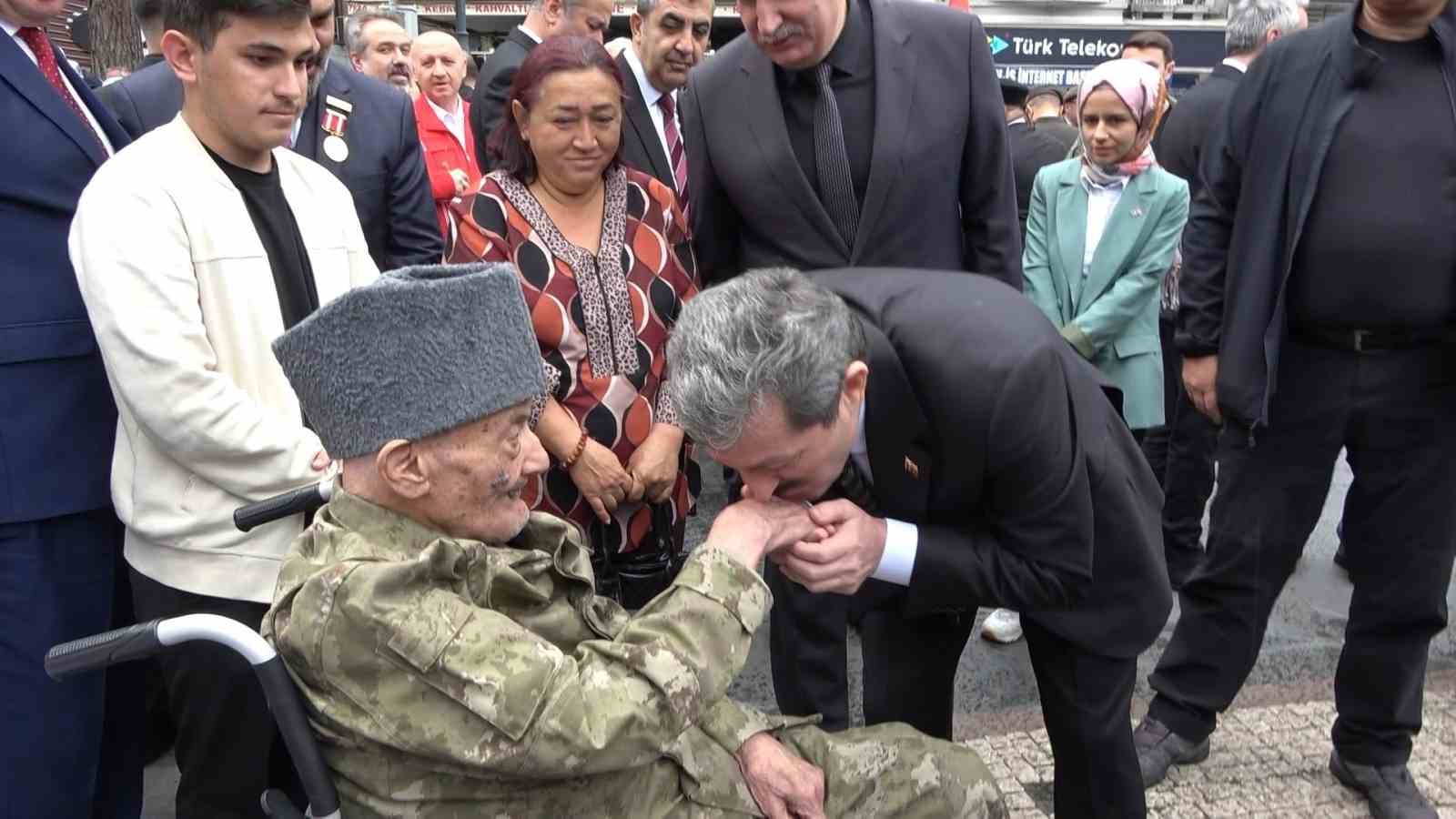 94 yaşındaki Kore gazisi Cemal Yayla son yolculuğuna uğurlandı
