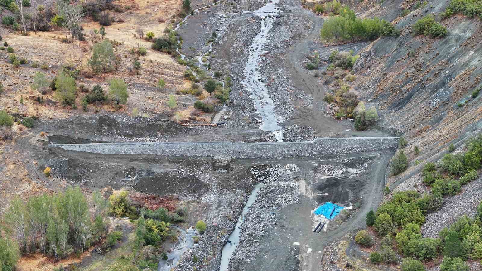 Kemah’ta çiftçiye 56 milyon liralık su bereketi