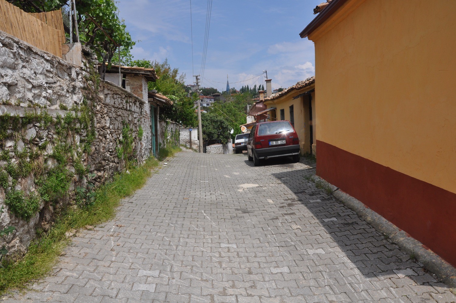 Buldan’ın tarihi 3 sokağı daha turizme kazandırılacak

