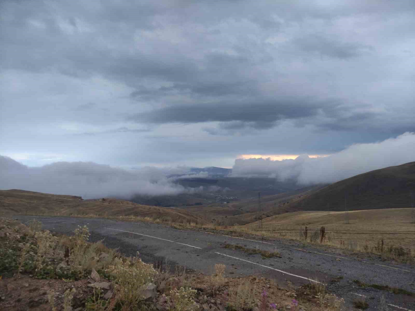 Yüksek kesimlere sis çöktü
