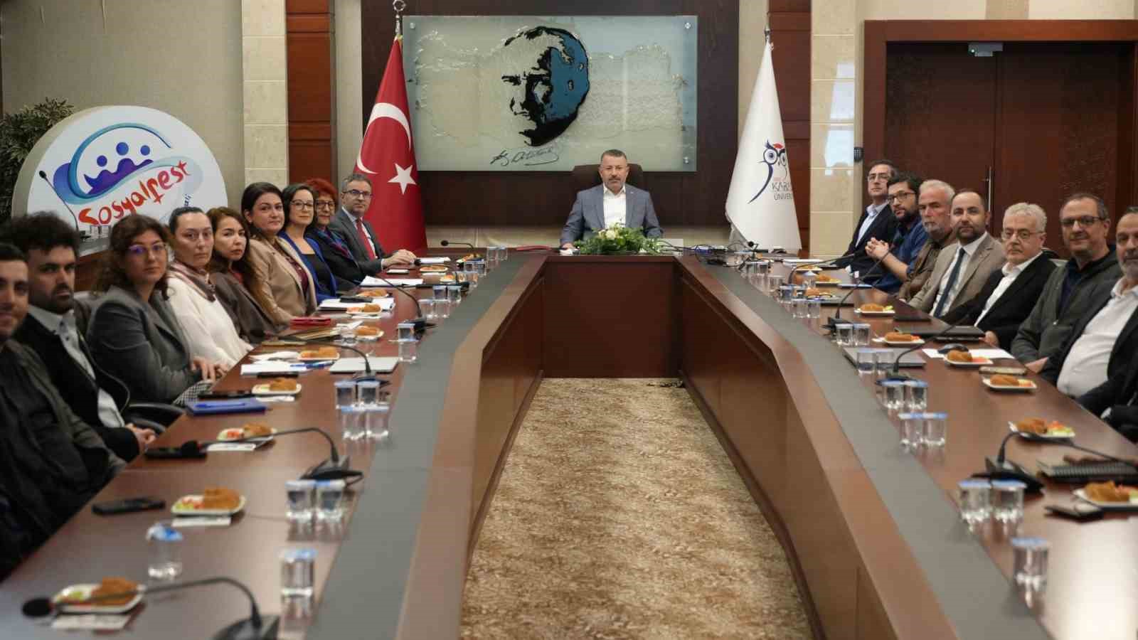 KAPGEM, Türkiye’nin yeni politika üretim merkezi olma yolunda ilerliyor
