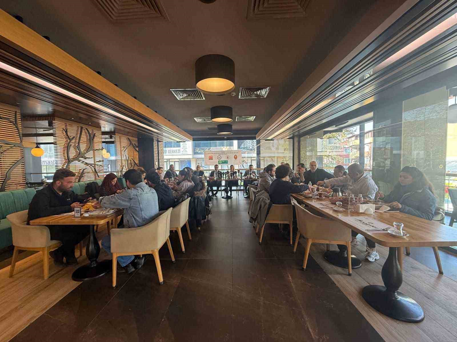 Kocaeli’deki sağlık odalarından "Tek Dünya Sağlık" günü mesajı
