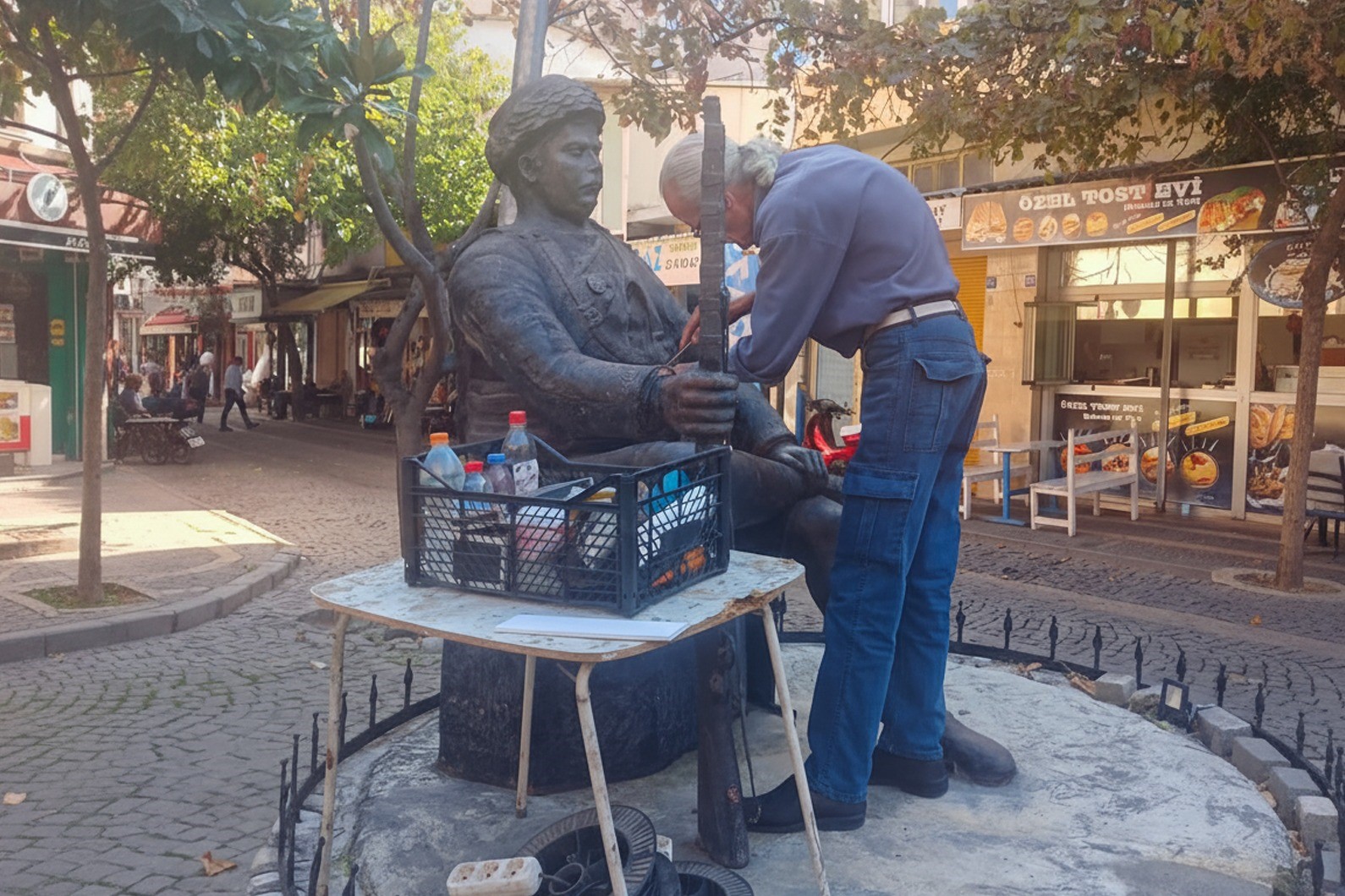 Danişmentli İsmail Efe, kamasına kavuştu
