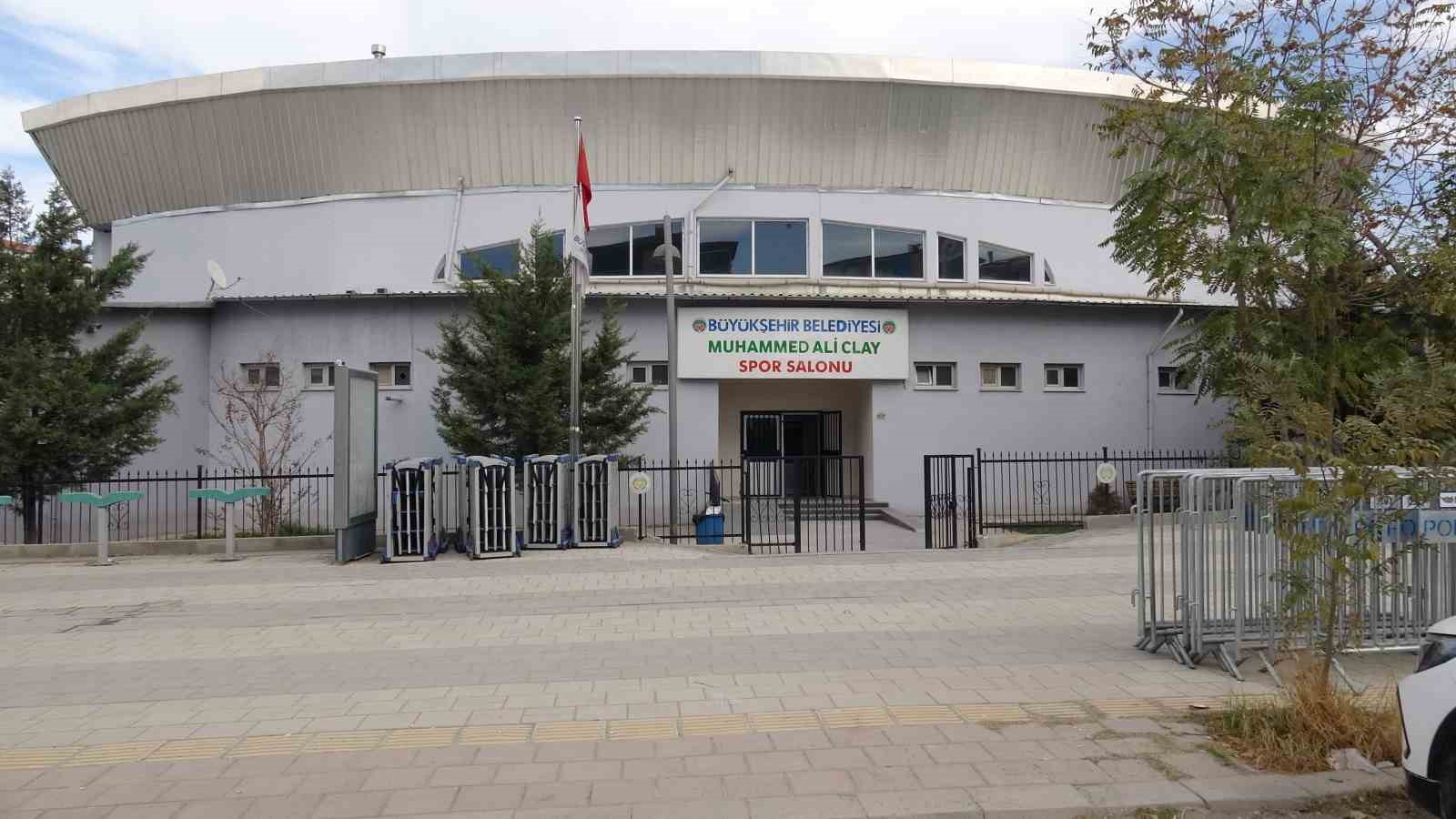 Malatya’da 116 sanıklı organize suç örgütü davası kapalı spor salonunda görülecek