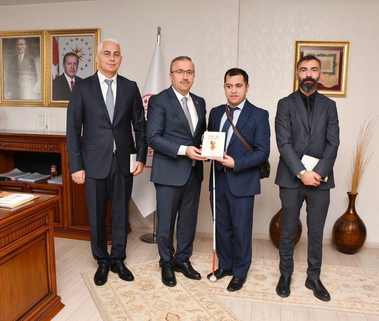 Eskişehirli öğretmenin hikayesi 848 eser arasından seçildi
