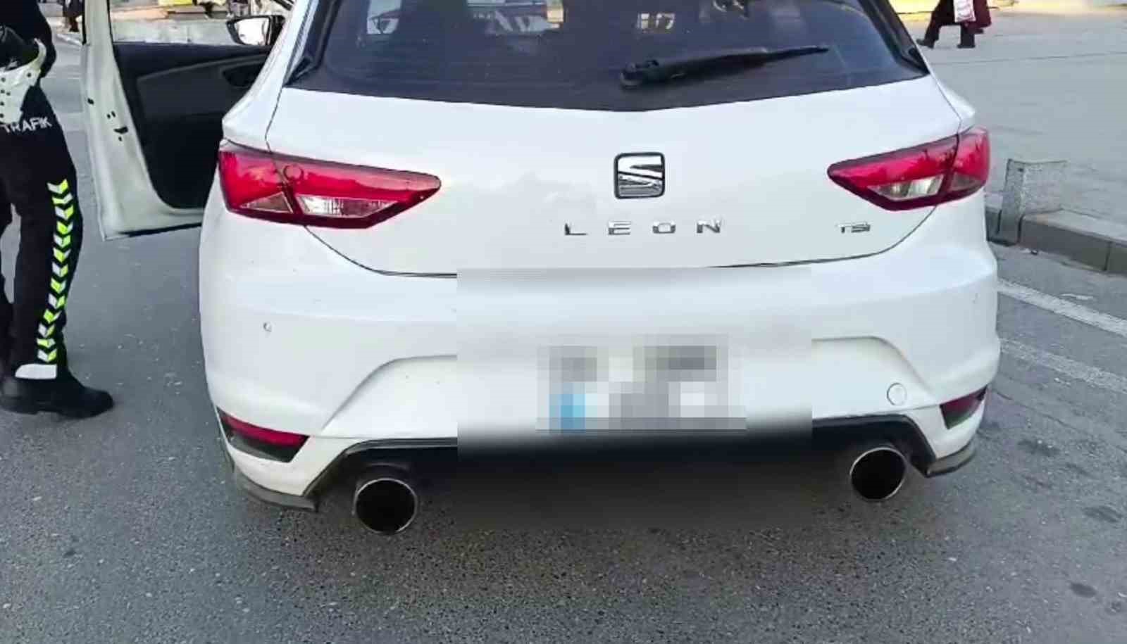 Düzce’de abart egzoz ve ses sistemi ile çevreyi rahatsız eden 116 sürücüye ceza