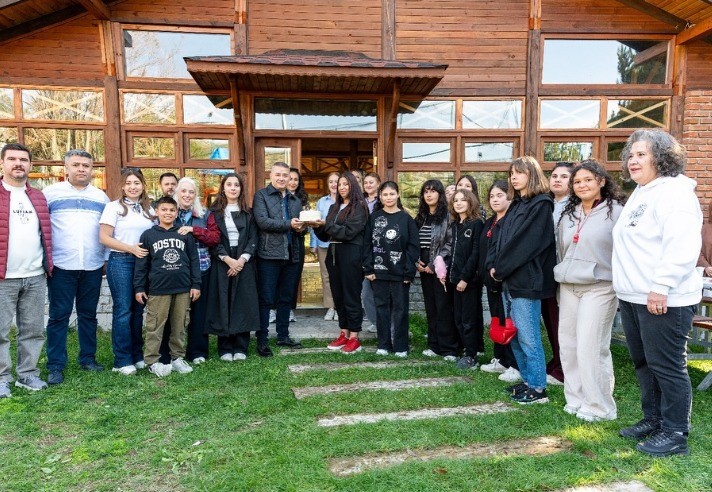 Bilecik emniyeti, çocukların gönüllerine dokundu