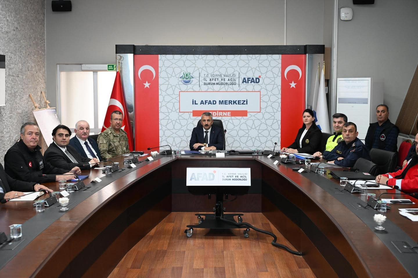 Edirne, muhtemel depreme karşı hazırlık planını masaya yatırdı
