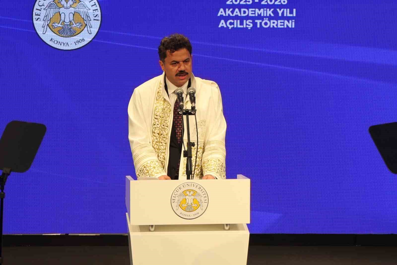 Selçuk Üniversitesinde Akademik Yıl, Bakan Yerlikaya’nın katılımıyla açıldı