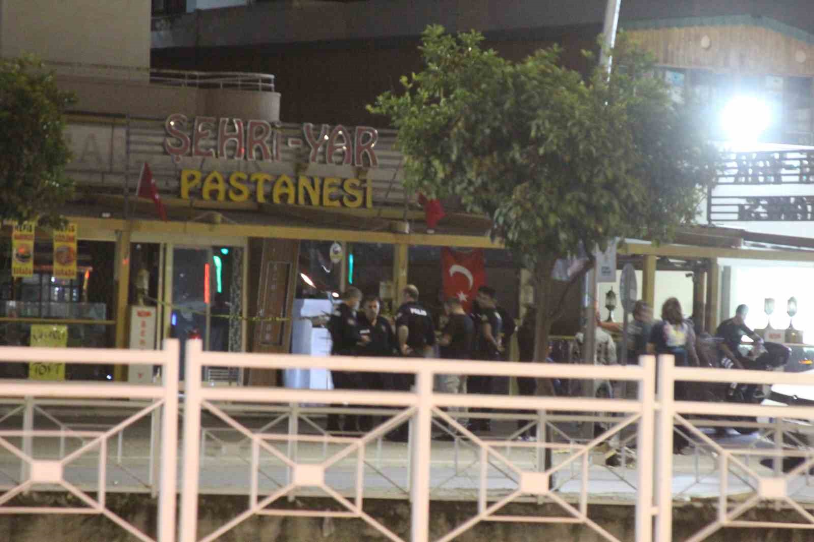 Kendisinden para isteyen akrabasını vurdu