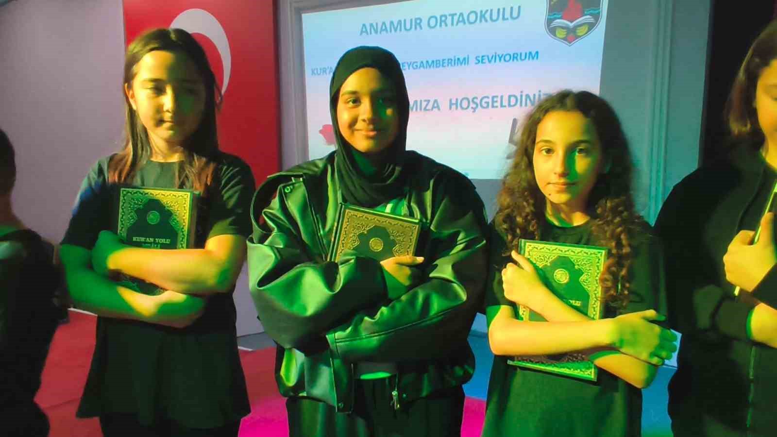 Anamur’da ’Kur’an okuyorum, peygamberimi seviyorum’ programı büyük ilgi gördü
