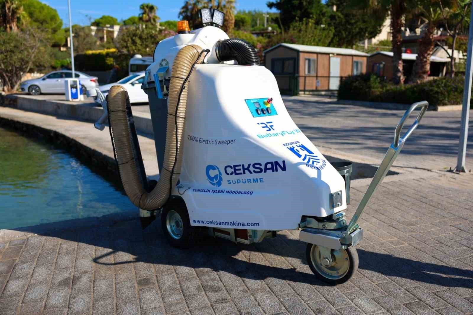 Yeni nesil elektrikli yol s&uuml;p&uuml;rme ara&ccedil;ları Bodrum&rsquo;da
