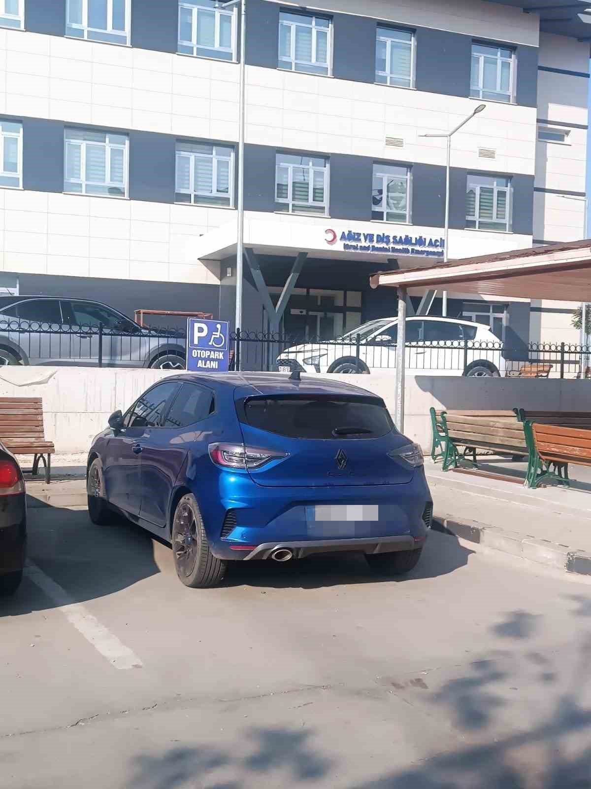 Engelli rampalarına ve park yerlerine yapılan ihlallere ceza yağdı