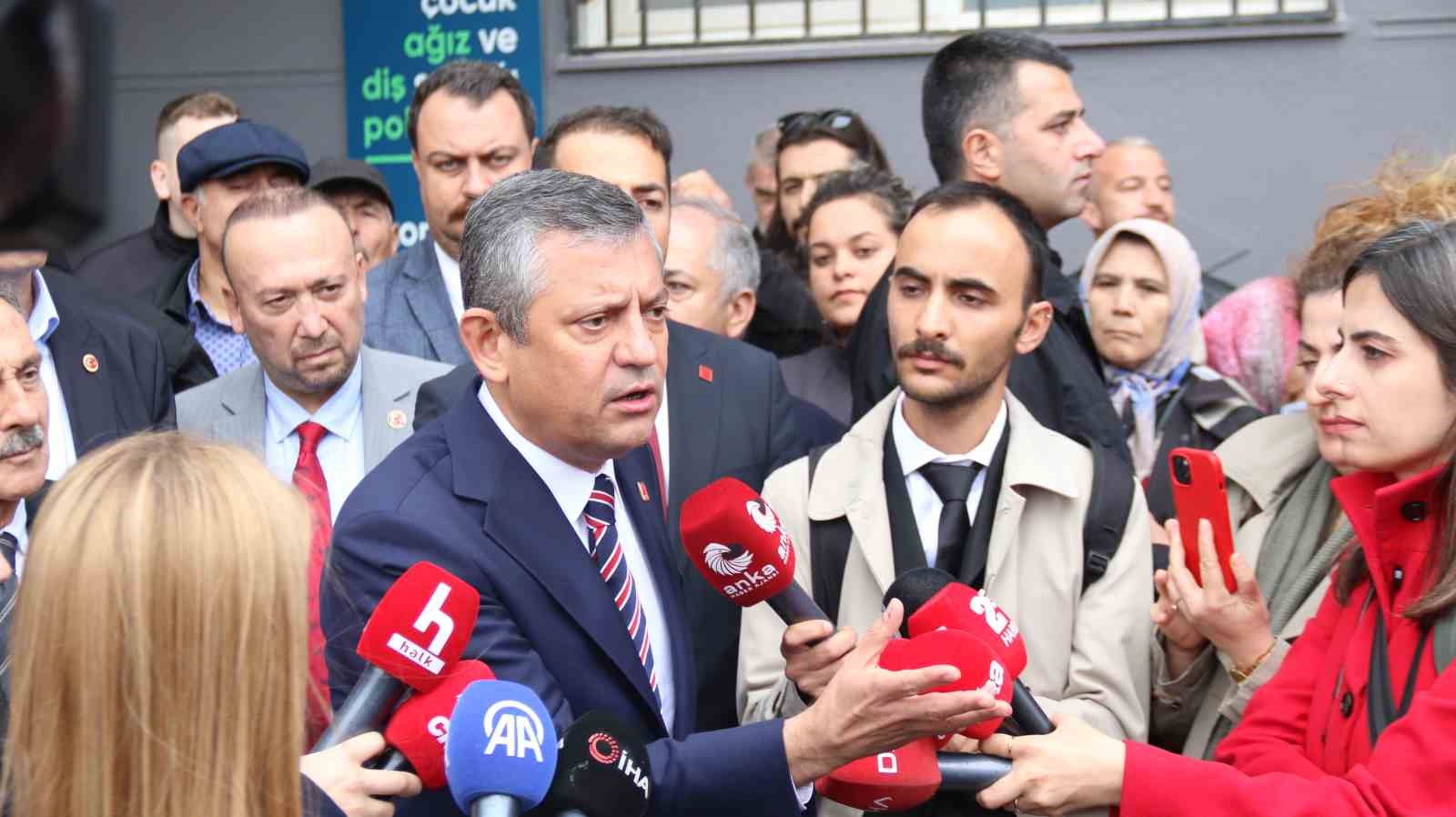 CHP Genel Başkanı Özel hakkında açılan soruşturma ile ilgili konuştu: "Ben ortaya söylemişim, üstüne alınana bak"