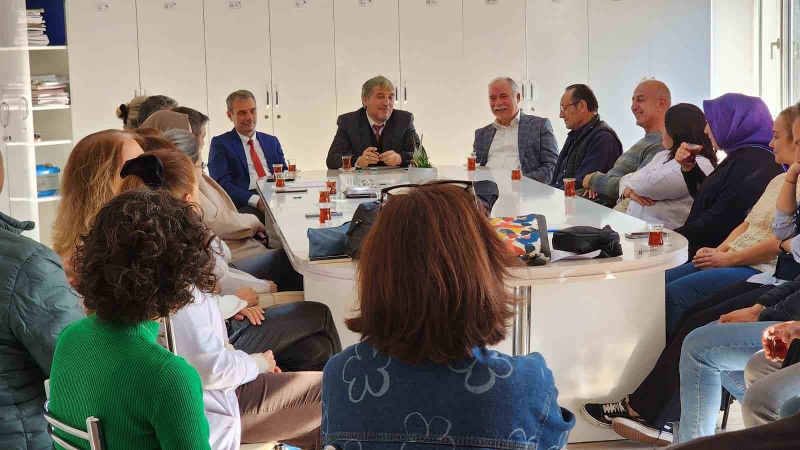 Kütahya İl Millî Eğitim Müdürü Yılmaz öğretmenlerle buluştu
