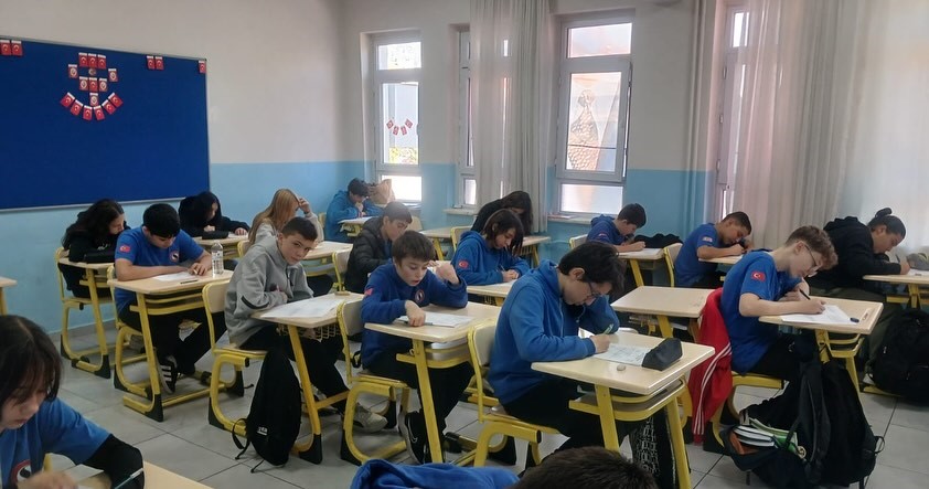 Menteşe İlçe Millî Eğitim Müdürü Kömürcü, ortak sınav uygulama süreçlerini inceledi
