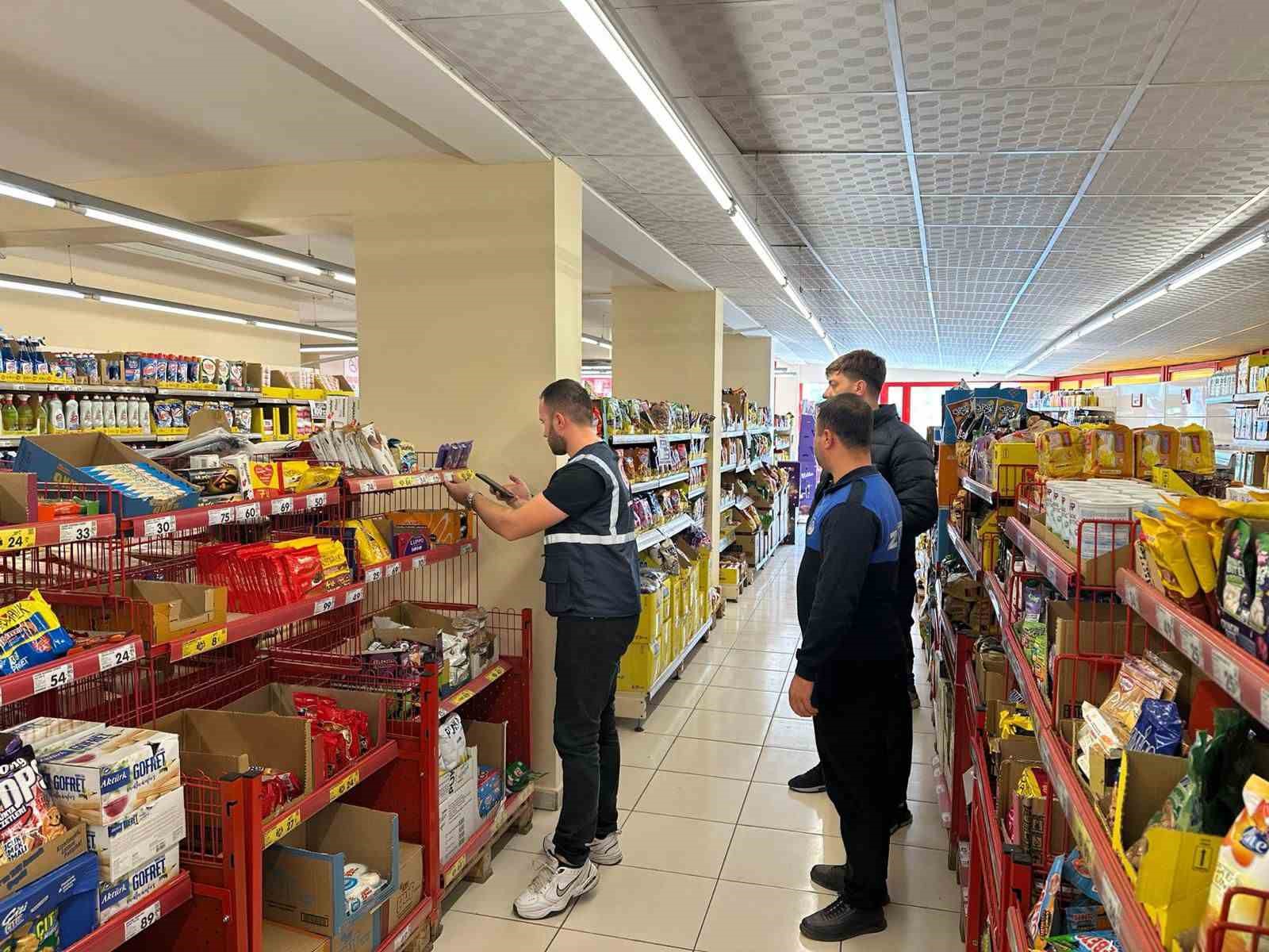 Siirt’te fiyat etiketi denetimleri devam ediyor
