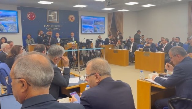 TBMM Plan Bütçe Komisyonu’nda ‘elektrik kesintisi’ tartışması
