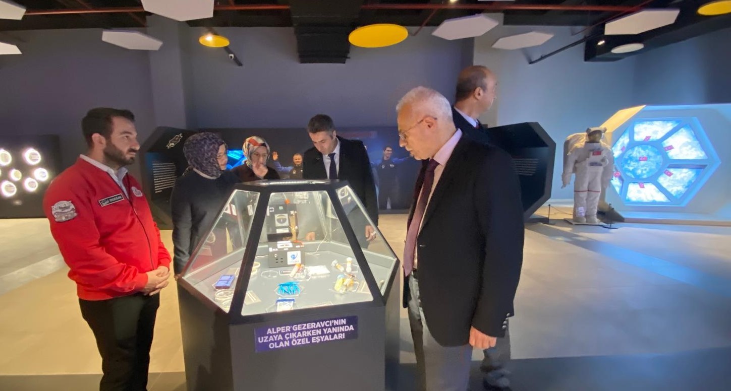 Arslantürk "Bilim Merkezi gençlerin gelişmesine büyük fırsat"
