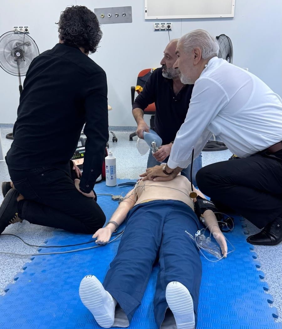 Elazığ’da erişkinlerde ileri yaşam desteği eğitimi