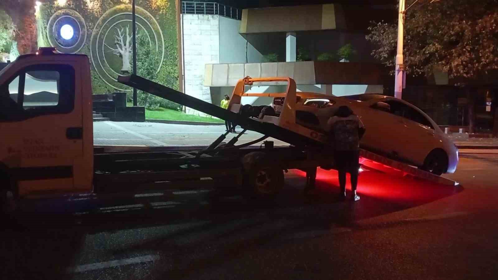 Polis ekiplerinden kaçmaya çalışan alkollü sürücü 63 bin 911 TL ceza yedi