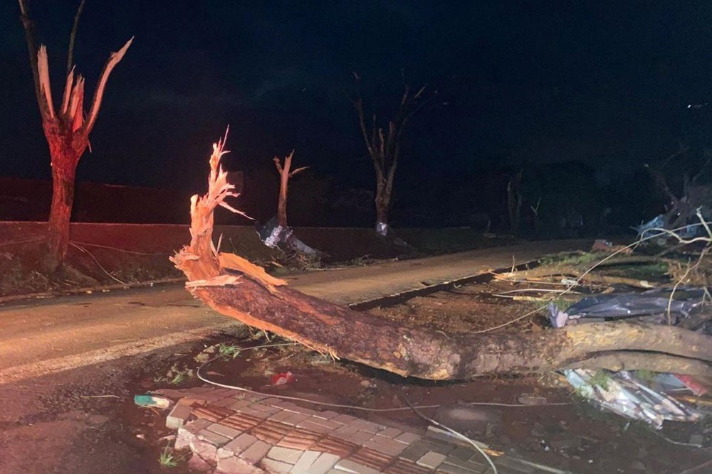 Brezilya’nın Parana eyaletini kasırga vurdu: 6 ölü, 437 yaralı